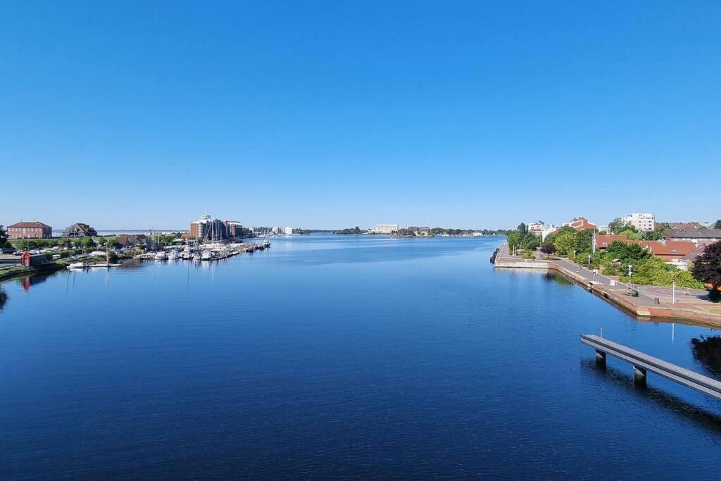 Strandappartement 2 Minuten Vom Suedstrand Wilhelmshaven Bagian luar foto
