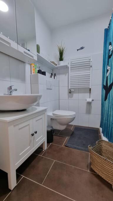 Strandappartement 2 Minuten Vom Suedstrand Wilhelmshaven Bagian luar foto